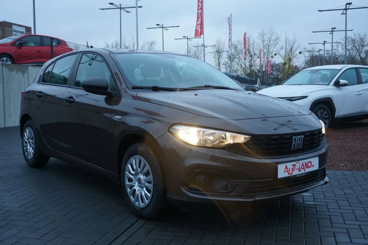 Fiat Tipo Hatchback 1.4 Bluetooth...  Image 5