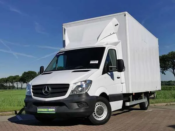 Mercedes-Benz Sprinter 319 3.0Ltr Bakwagen! Image 1